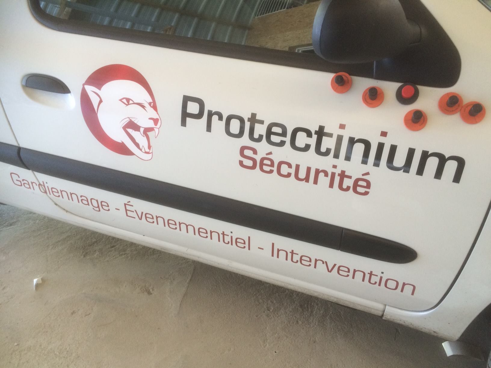 Marquage Véhicule Protectinium Sécurité